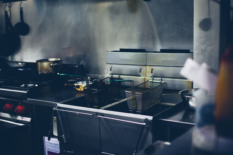 What to Look for When Buying a Deep Fryer - Commercial Kitchen Appliances