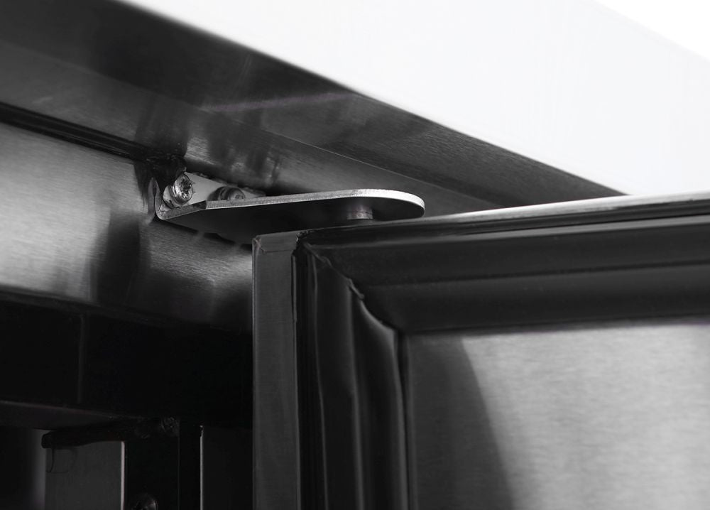 Atosa Single Door Sandwich Prep Table Refrigerator  MSF8301-SM door hinge