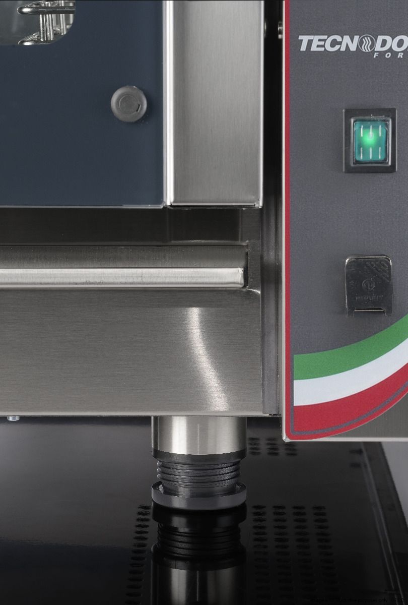 TECNODOM by FHE 10 Tray Combi Oven TDC-10VH foot