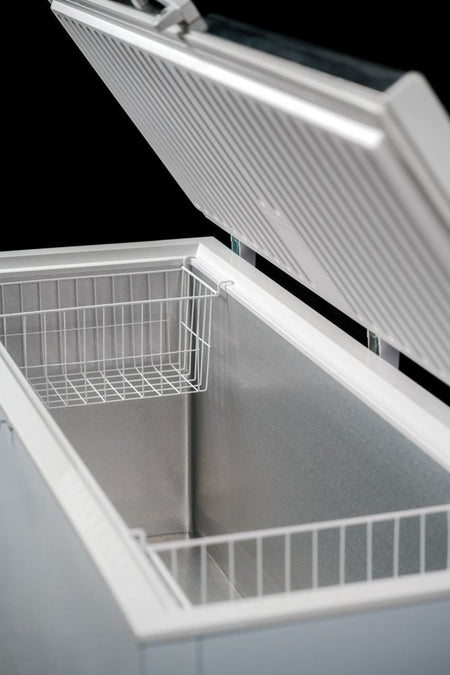 Atosa BD-650 chest freezer — rear ventilation and power cable