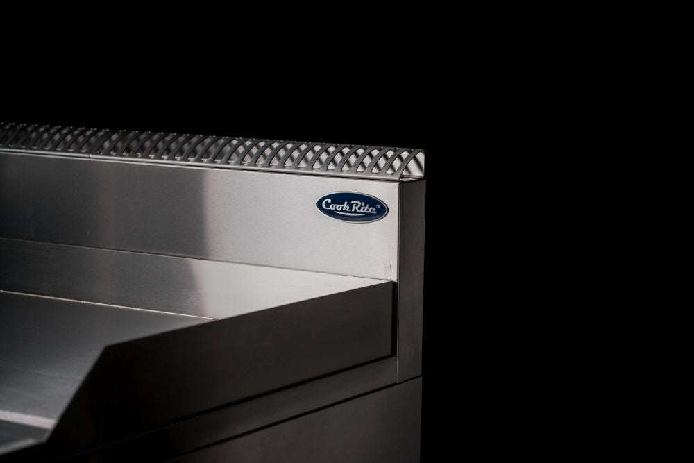 Cookrite AT80G9G gas griddle — stainless steel splashback detail