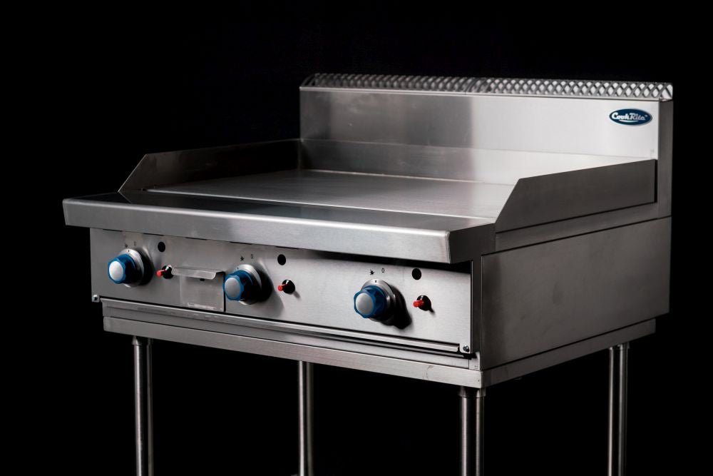 Cookrite AT80G9G gas griddle — independent burner control knobs