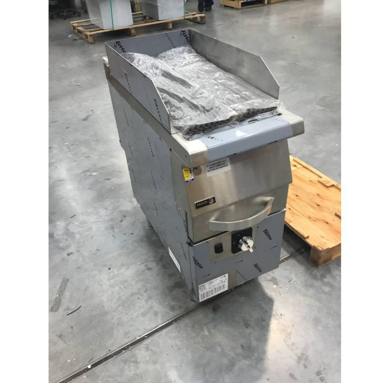 Ex-Showroom: Fagor Kore 900 Series Chargrill B-G9051-NSW1608 - B-G9051-NSW1608 - Image 3