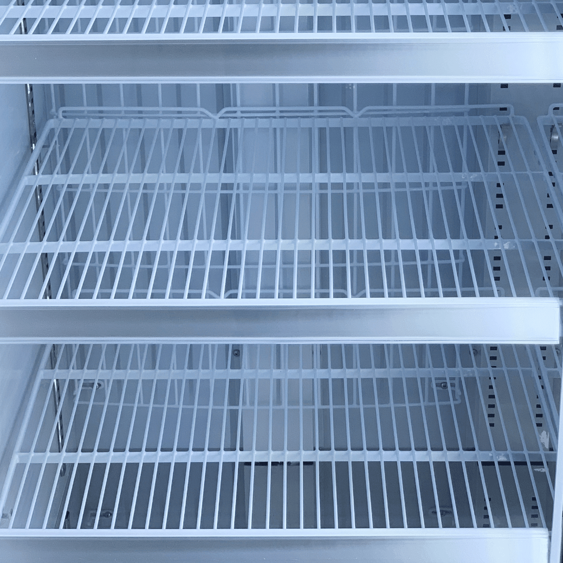 Thermaster 459L Single Glass Door Supermarket Fridge Black LG - 600BGBM - Commercial Kitchen Appliances