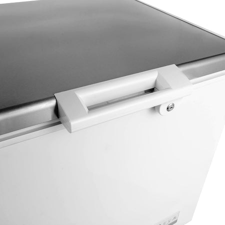 Thermaster BD600F chest freezer — rear view with ventilation panel